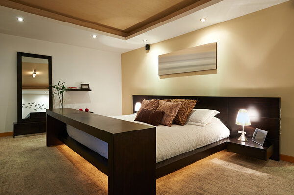 室内设计：大型现代卧房 图片素材