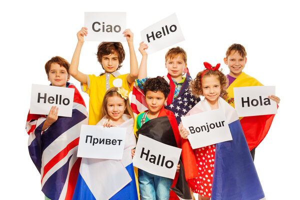 孩子们用不同的语言标志 图片素材